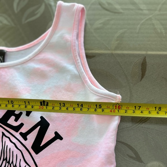 Queen Tour’75 Tie Dye T-Shirt - Picture 4 of 7